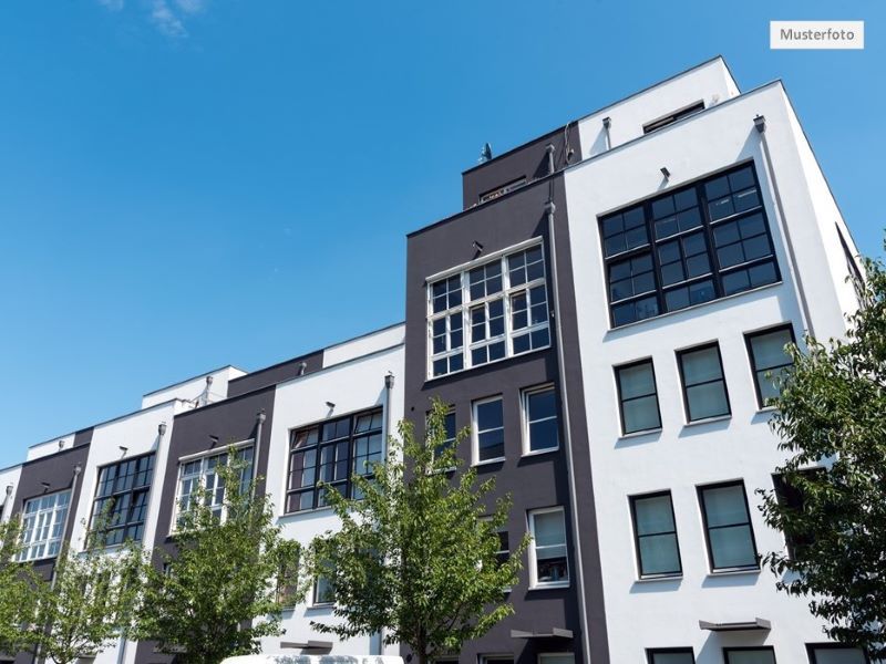 Provi frei 4 Zimmer - Wohnung mit Terrasse